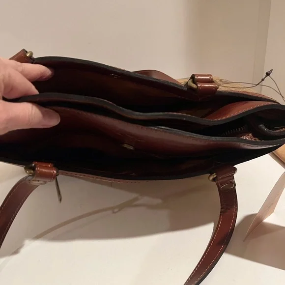 NWT Patricia Nash Leather European Map Collection Poppy Tote - Picture 10 of 15